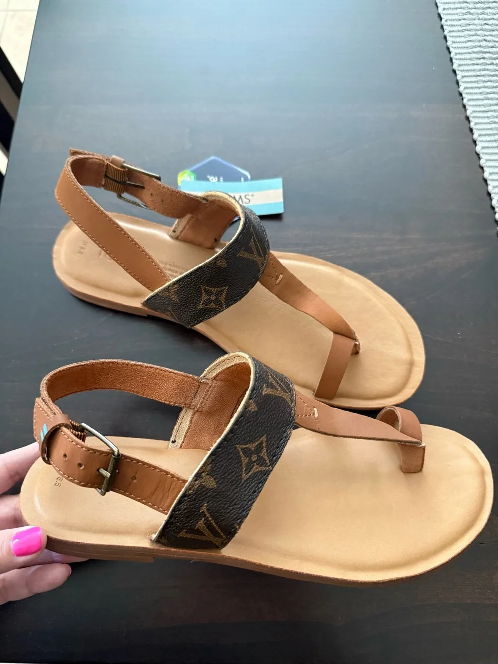 Boutique made Louis Vuitton Designer-Style T-Strap Sandals